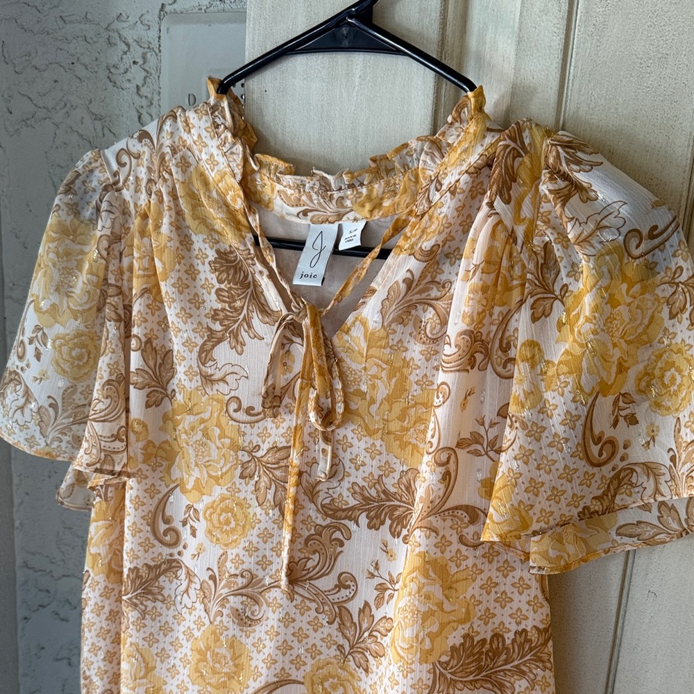 Joie Yellow and Cream Floral Blouse size Small, excellent condition